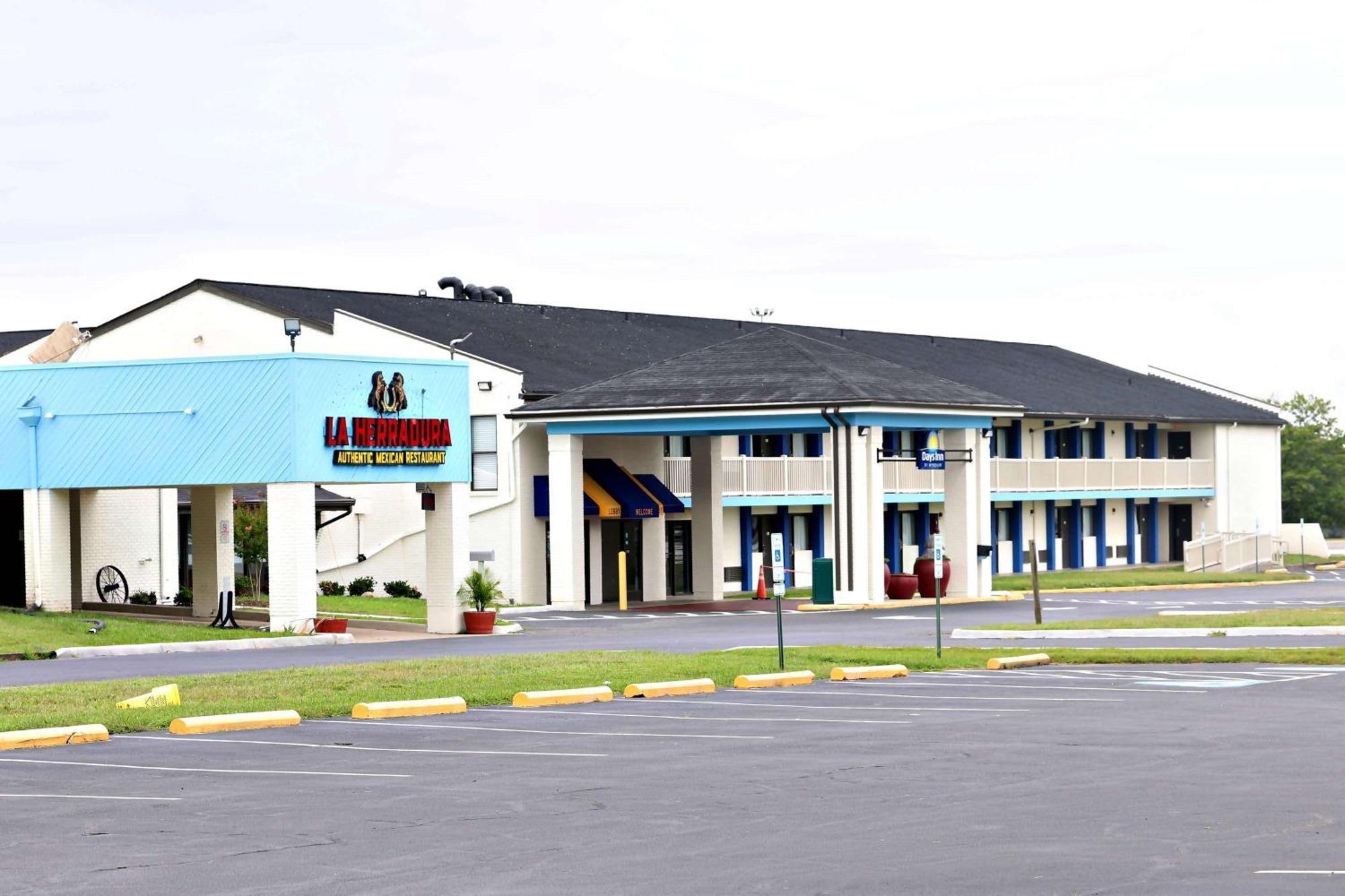 Days Inn By Wyndham Kings Dominion Doswell Kültér fotó